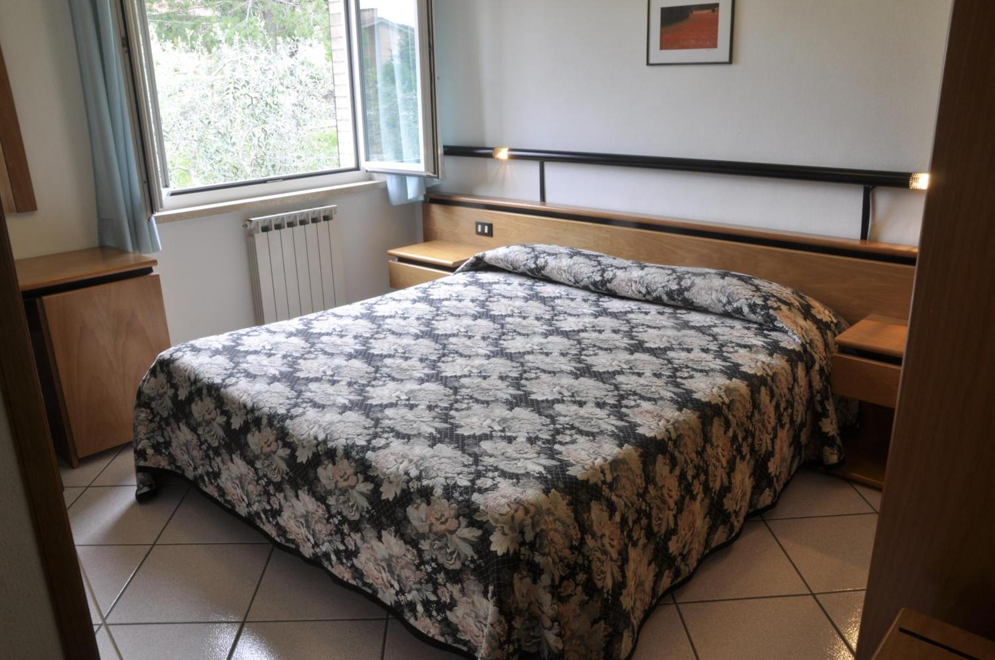 Albergo Di Murlo Eksteriør bilde